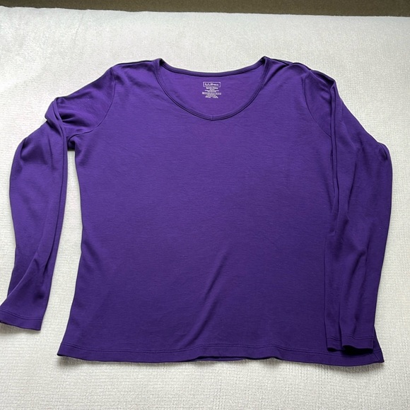 L.L. Bean Long Sleeve V- Neck Tees. Set of 3. Size M - Picture 1 of 8
